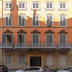 Santa Maria Maggiore - Opera House Apartment