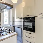 Re Di Roma Lovely Apartments