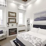 Carthusia Suites Roma
