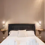 The Best Rent - Charming Flat Near Colosseo