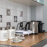 Iflat Lina Cavalieri House