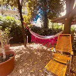 Cozy Studio Flat With Garden