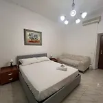 Sr Guest House
