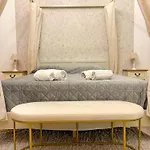 Pantheon Luxury Noble Apartment