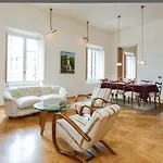 Habitat\'S Navona 4Br Apartment