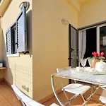 Monti Charming Apartment - Rome Short Let Service