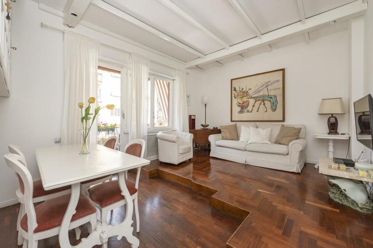 Apartment Shabby Chic Flat Monte Mario Rome