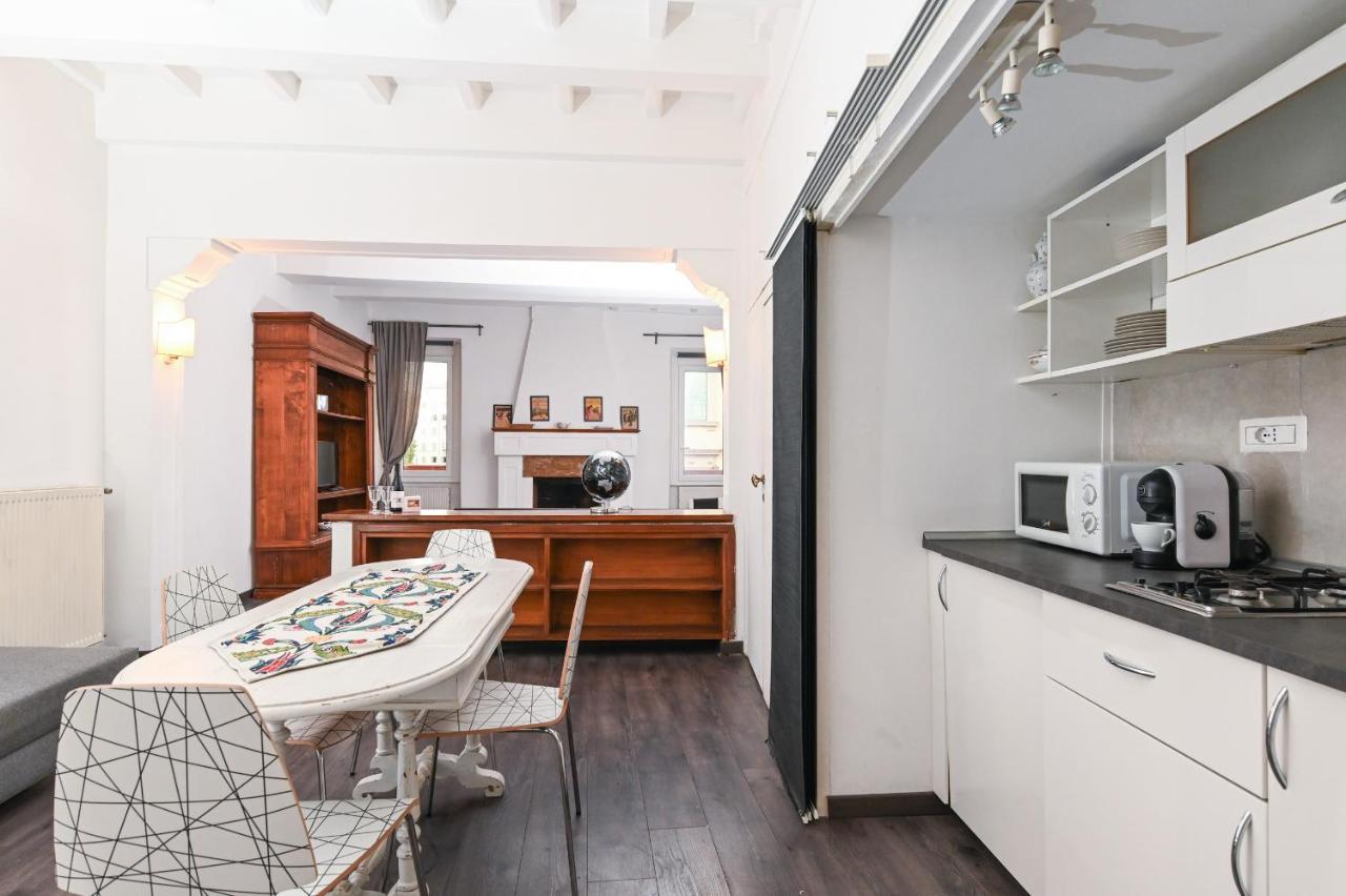 Gorgeous Trastevere Loft On The River Apartment *