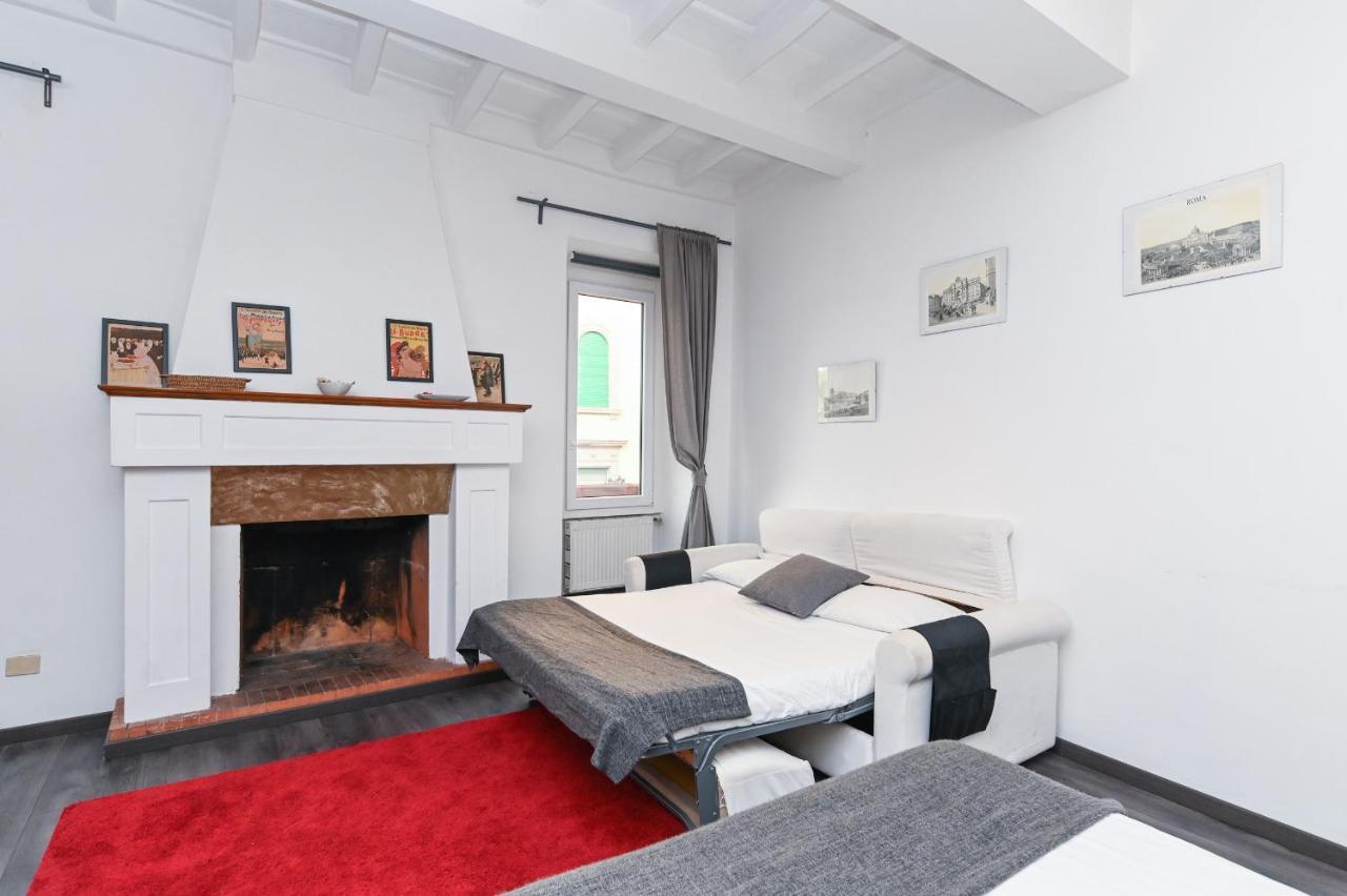 Apartment Gorgeous Trastevere Loft On The River Rome
