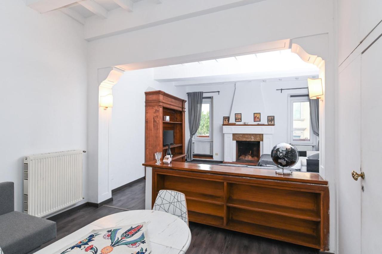 Gorgeous Trastevere Loft On The River Apartment
