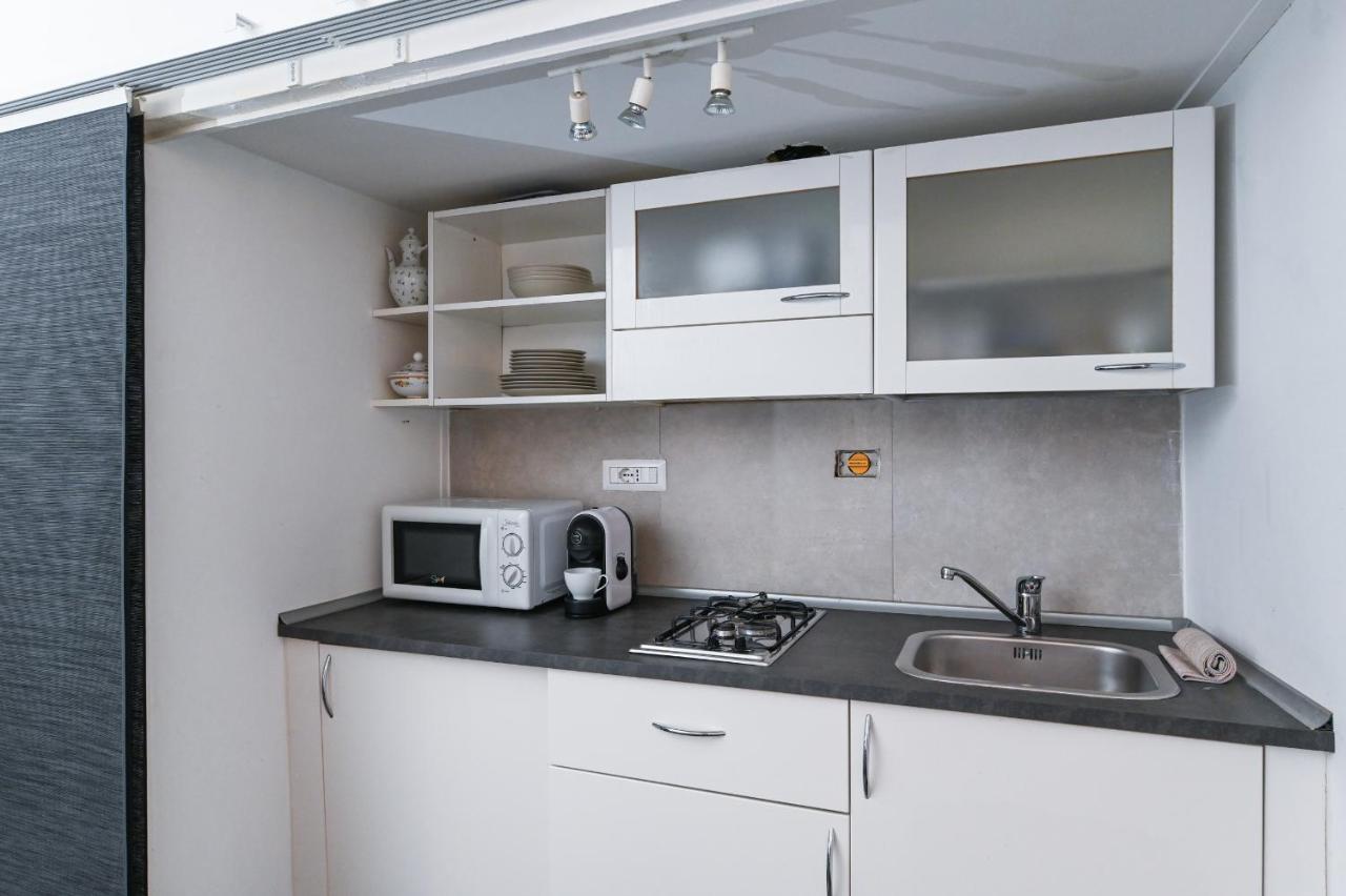 Gorgeous Trastevere Loft On The River * Rome