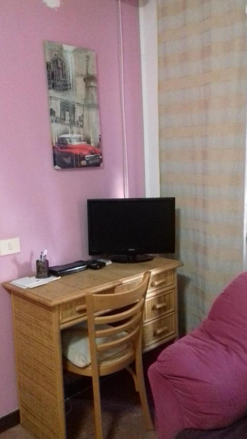 Cosmopolitan Bed & Breakfast *