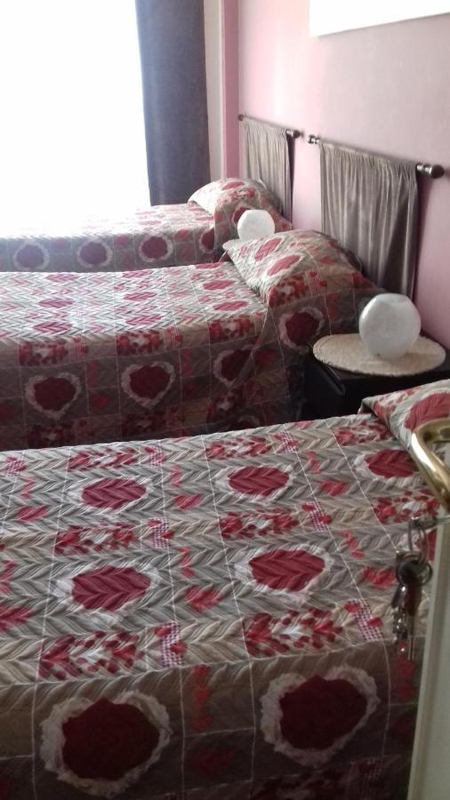 Cosmopolitan Bed & Breakfast *