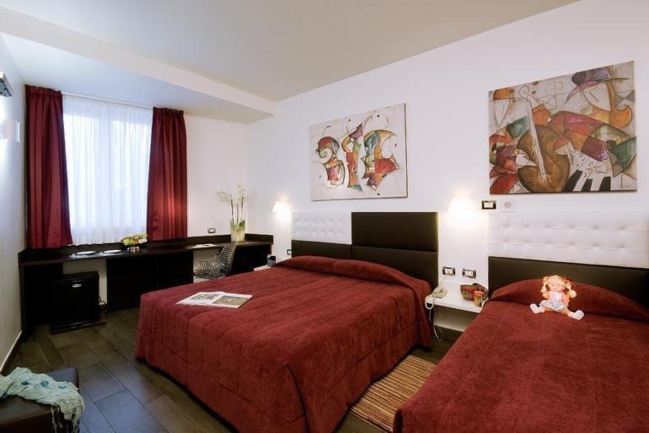 Hotel Ecohotel 3*