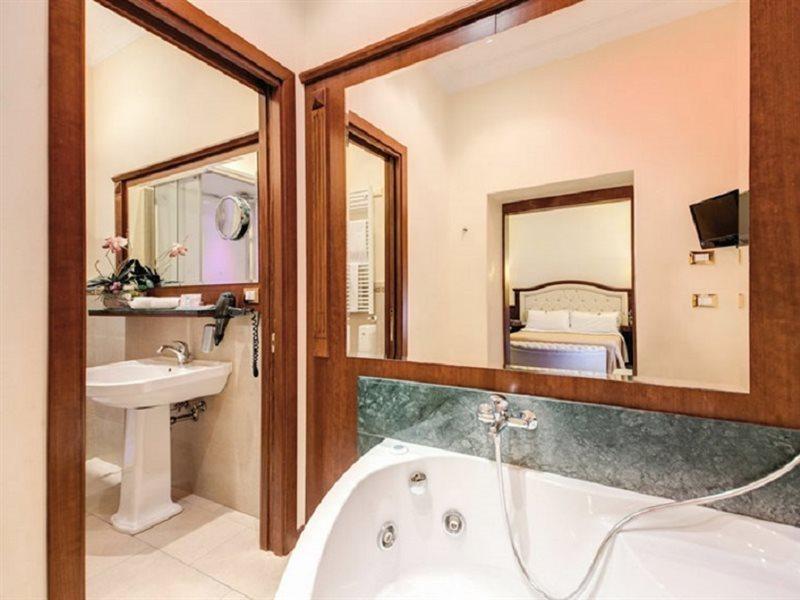 Esedra Guest house