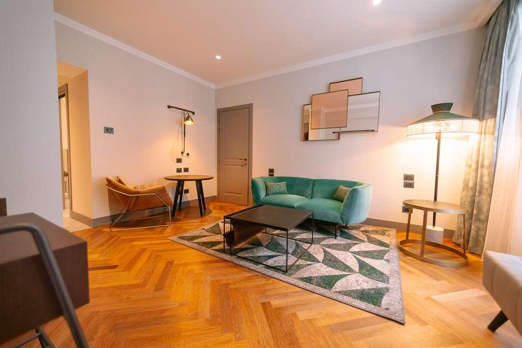 Doubletree By Hilton Monti Hotel Roma