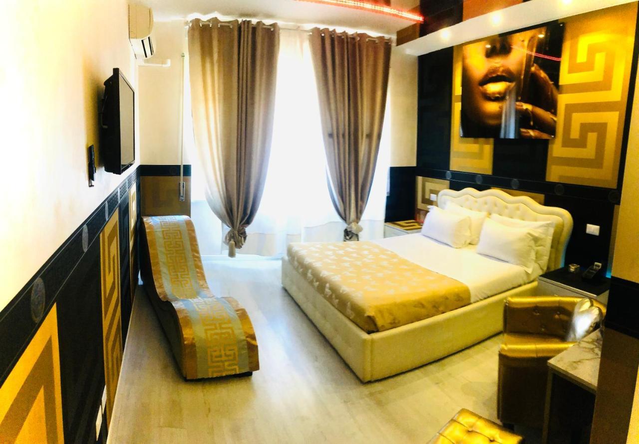 Bed Cinecitta’ *