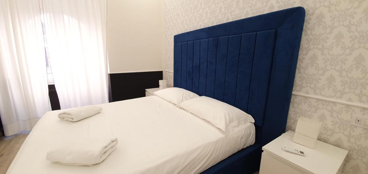 Aparts Apartment *