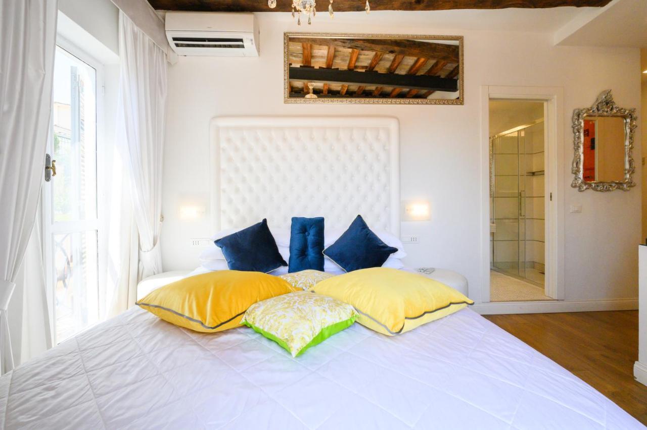 Domus Spagna Frattina Guest house 3*