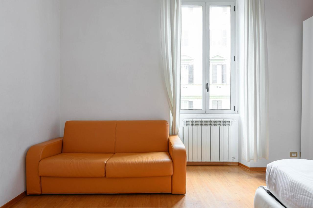 Aparts Apartment