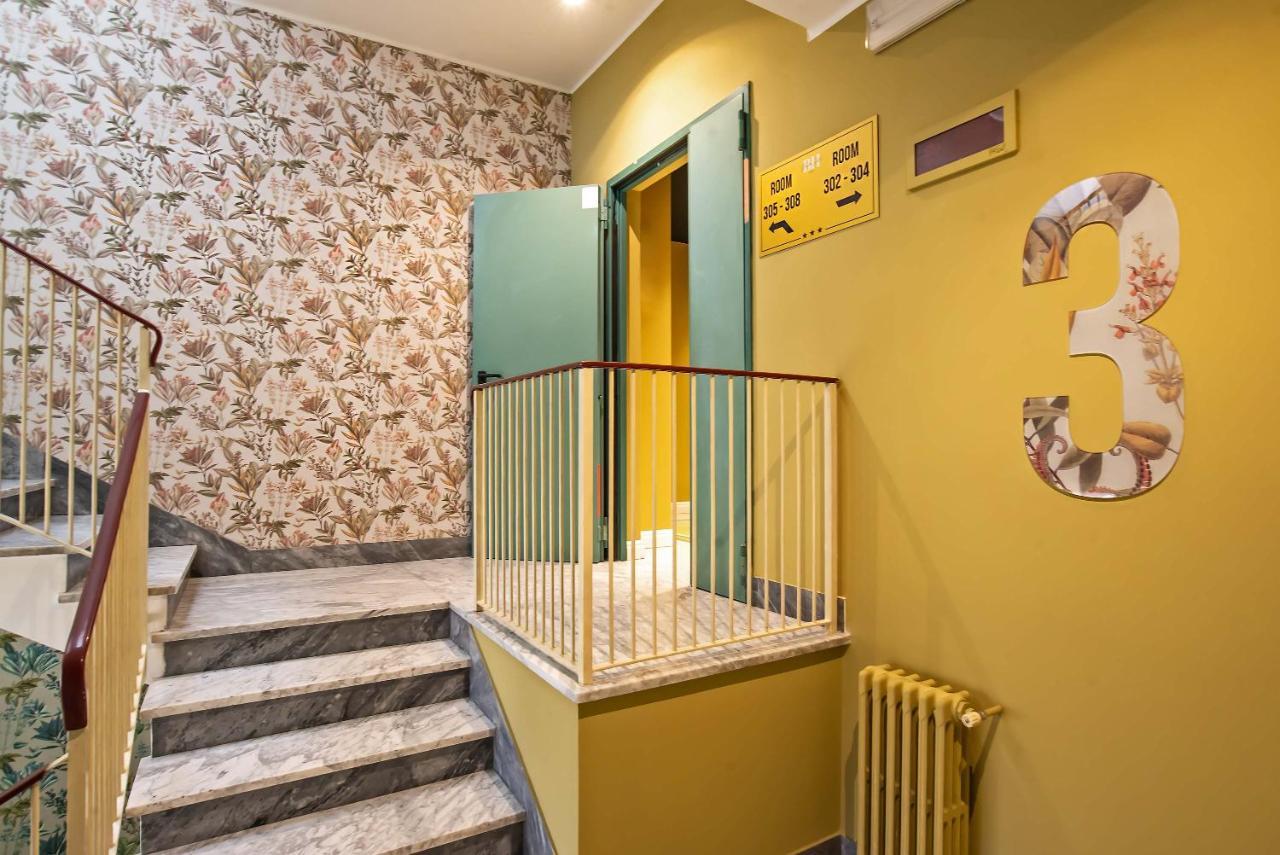 Bloom Hotel 3*