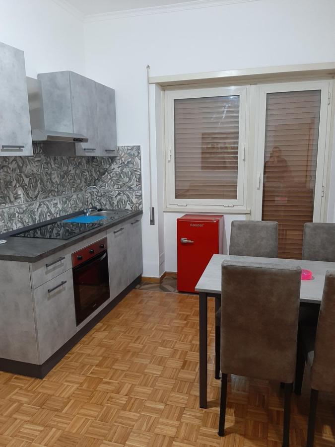 Apartment Alecatia 2 Rome