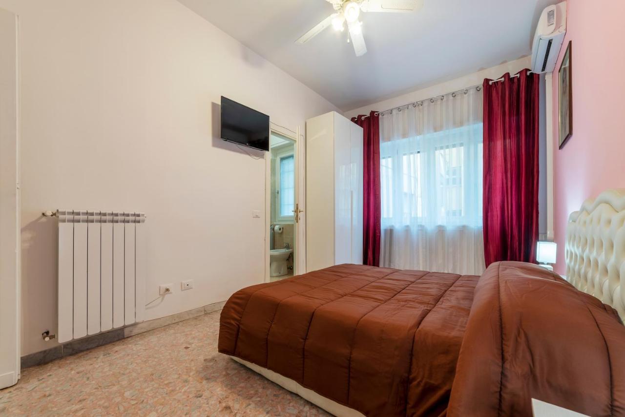 Mm Cipro With Balcony Apartment *
