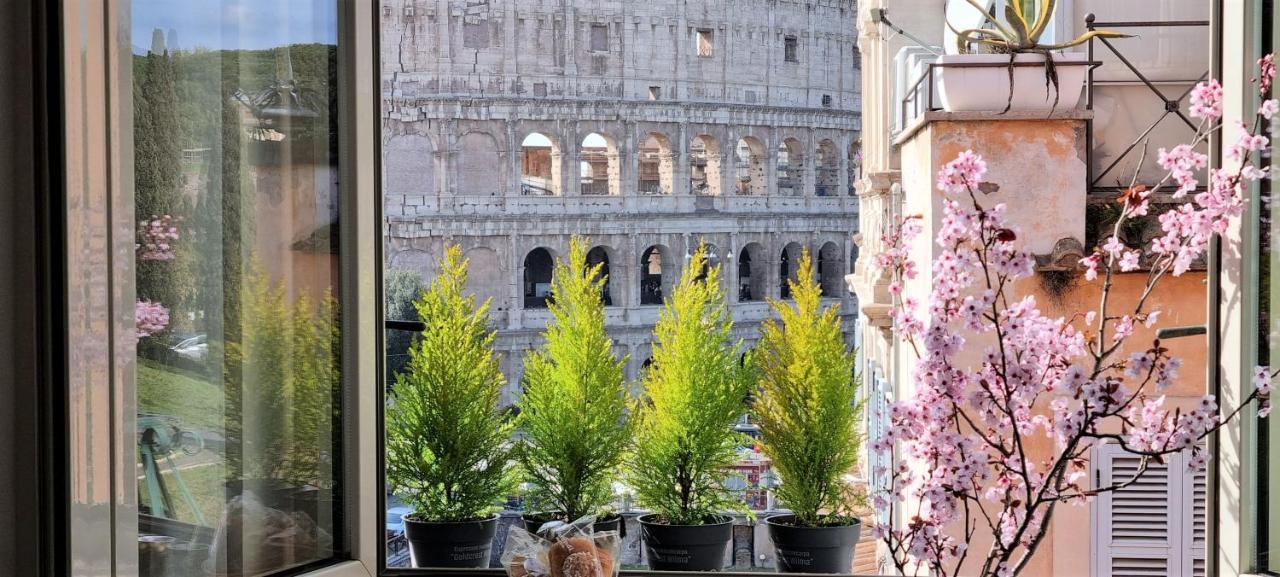 Apartment In Colosseo View Luxury *
