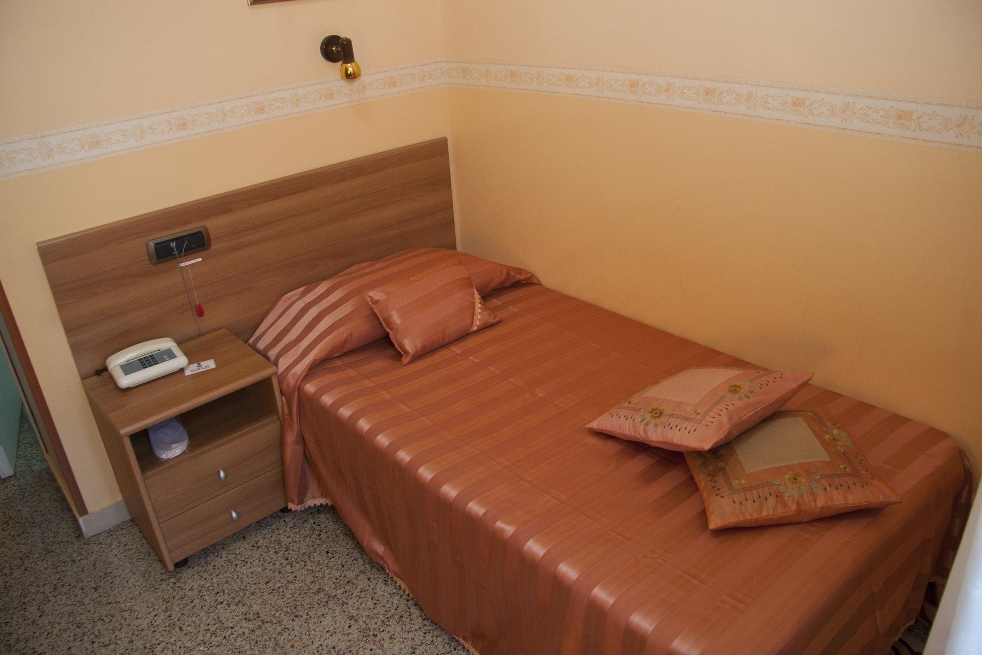 Casa La Salle - Vaticano Guest house 3*