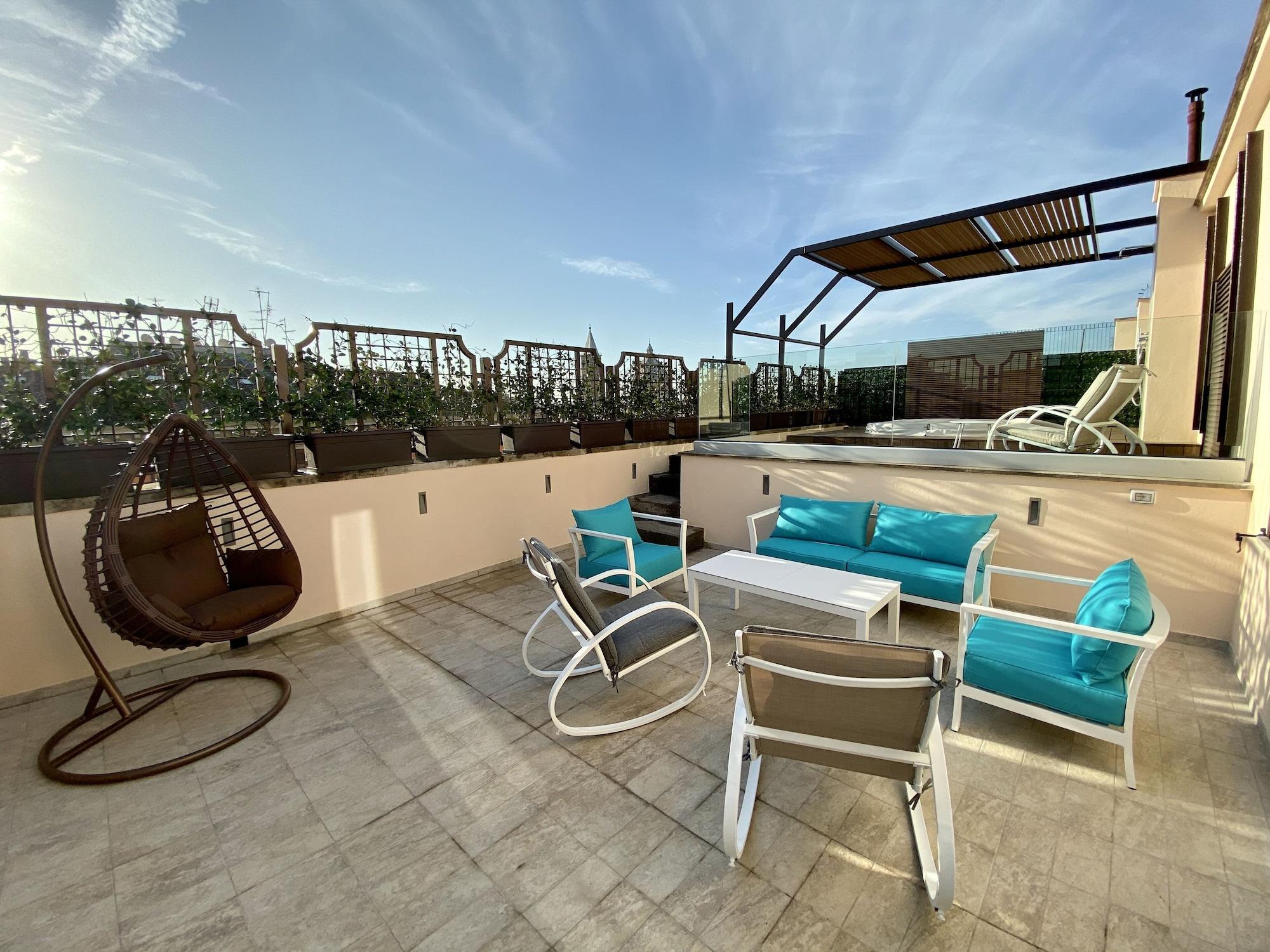 Genova Hotel 4*