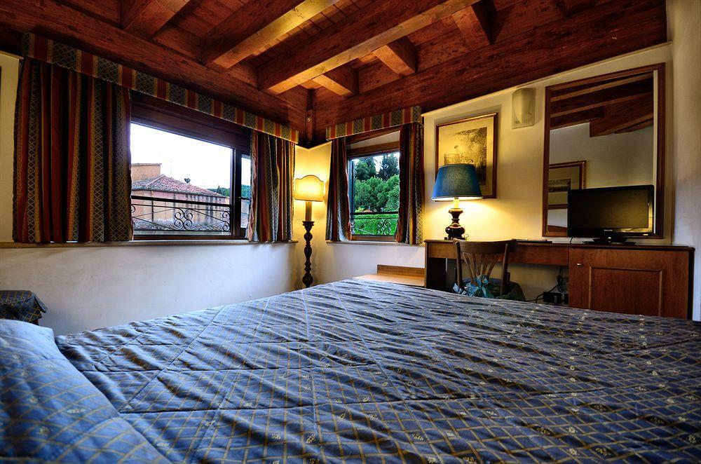La Rovere 4* Rome