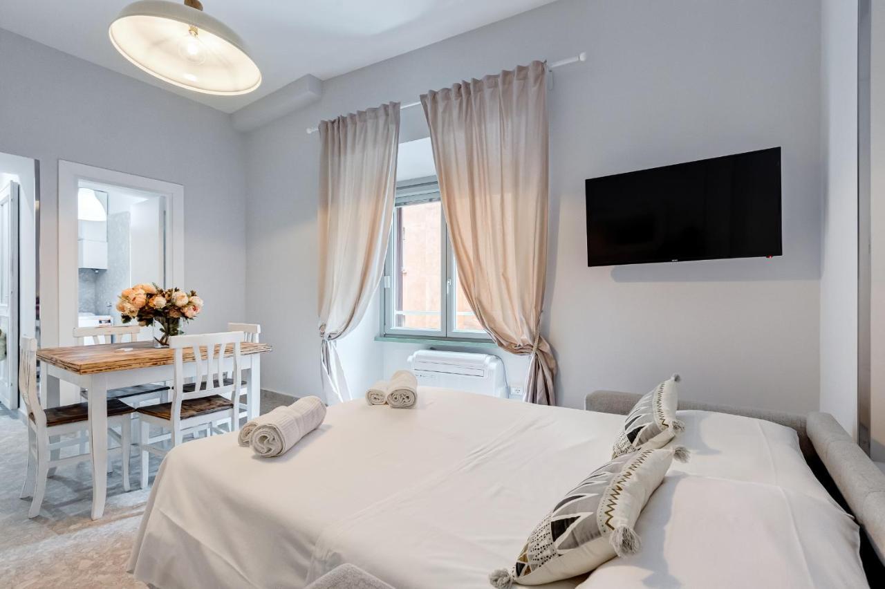 Apartment Trevi Fountain - Shabby - Romedreamhome