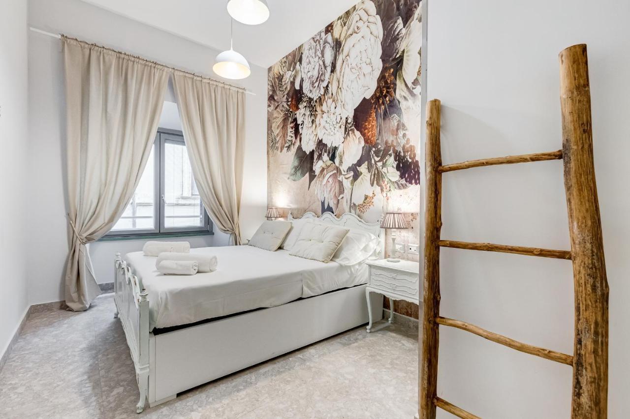 Apartment Trevi Fountain - Shabby - Romedreamhome *