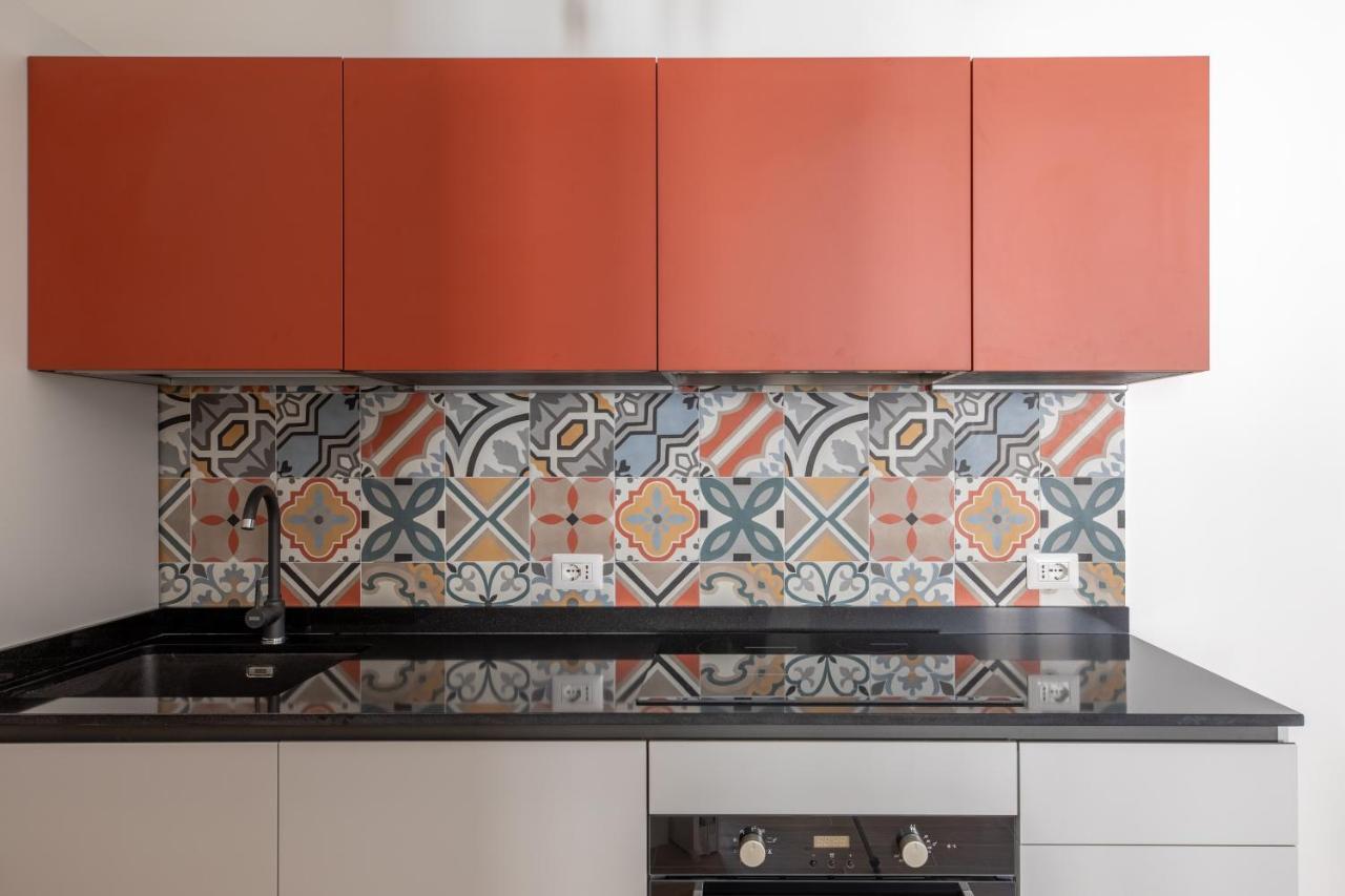 Apartment Iflat Colorful And Bright In Monti