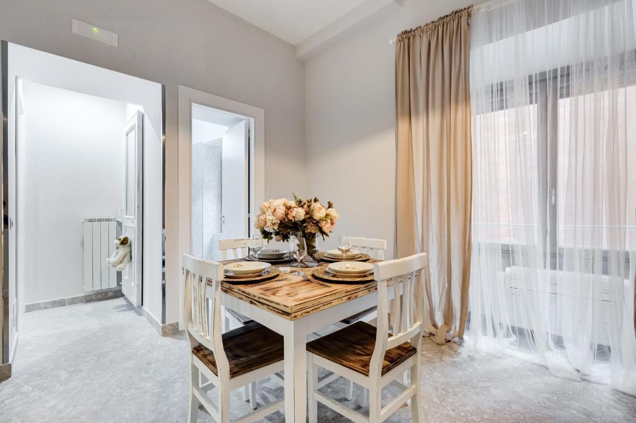 Trevi Fountain - Shabby - Romedreamhome Apartment