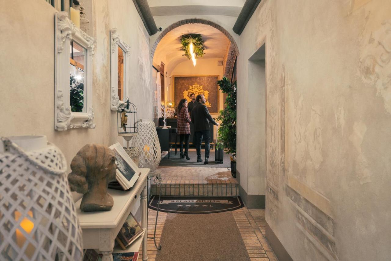 Relais Giulia Bed & Breakfast Rome