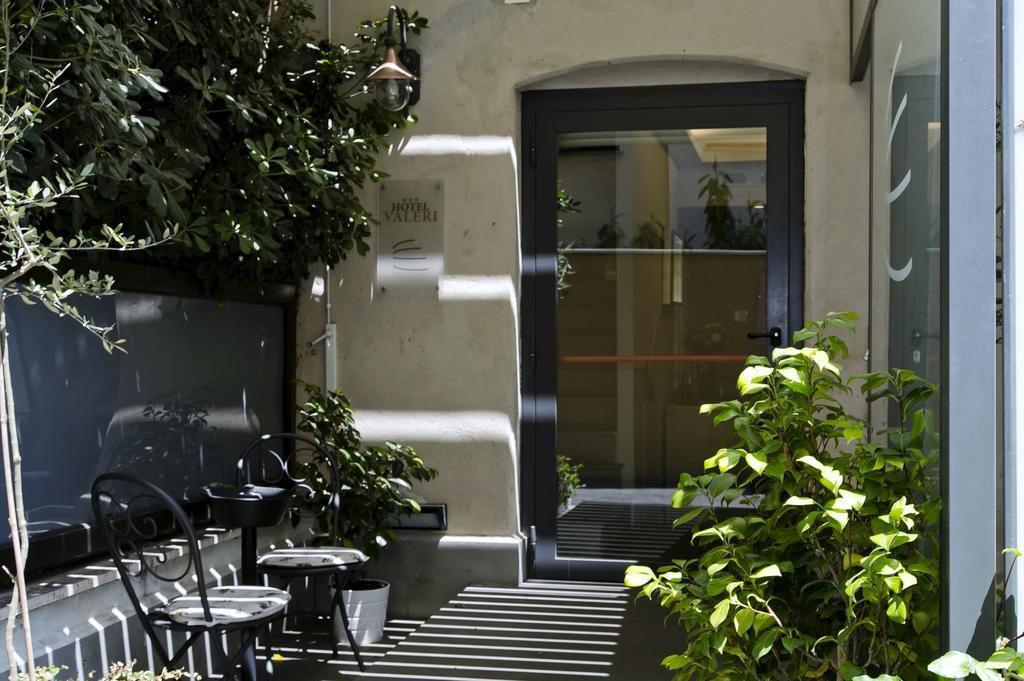 Valeri Hotel