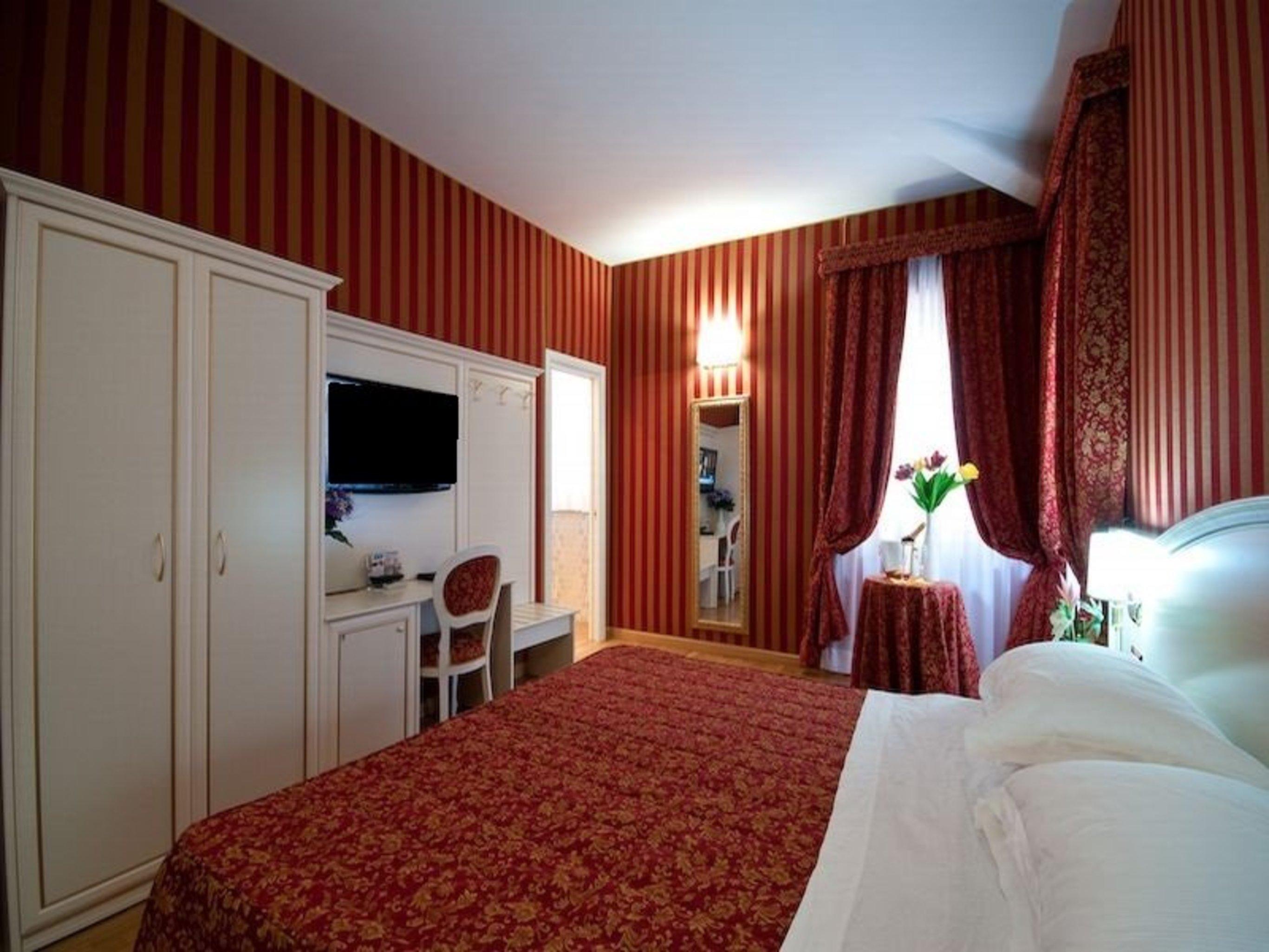 Hotel Trevi 41 3*