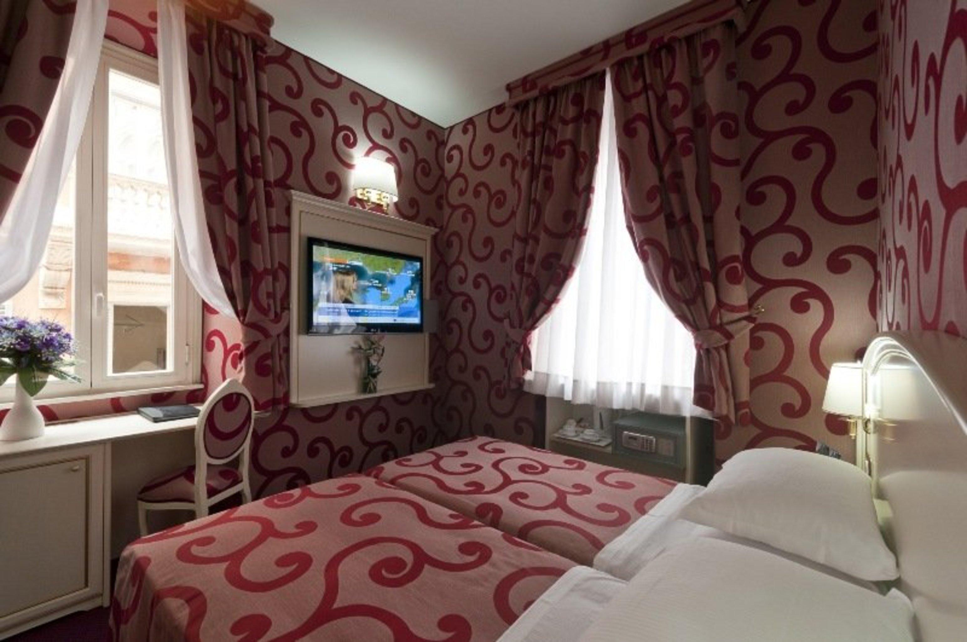 Trevi 41 3*