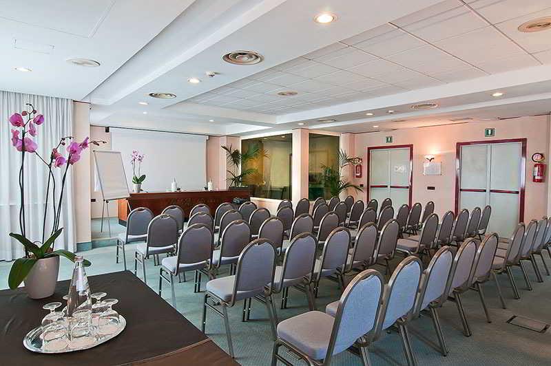 Ariston Hotel