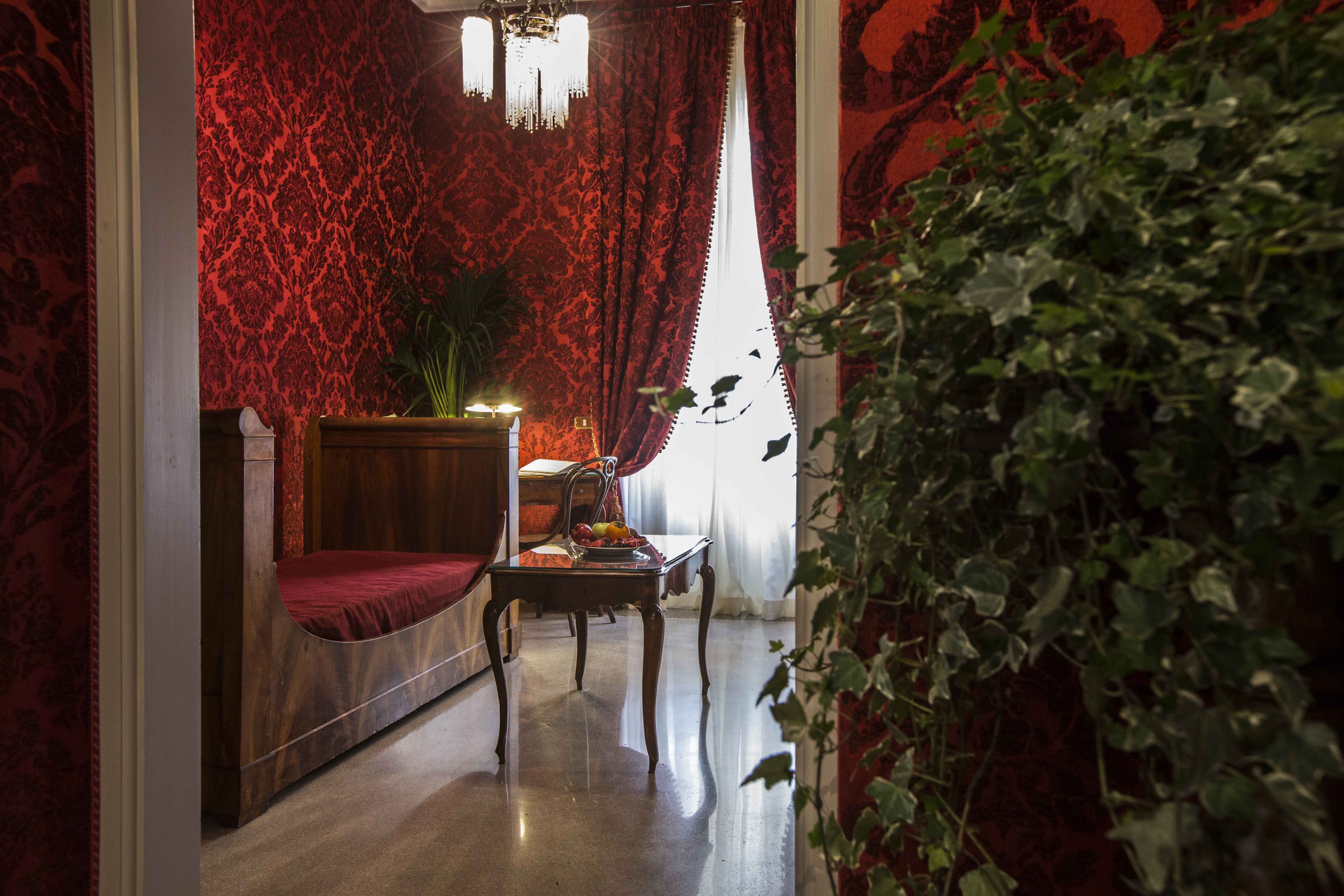Locarno 5*