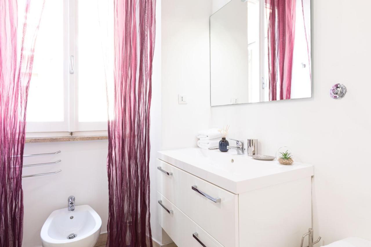 Silver Trevi Fountain - Collection Apartment *