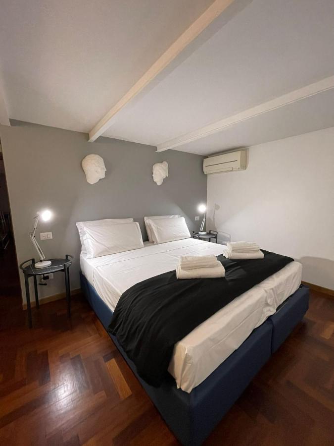 Luciano Monti Apartment