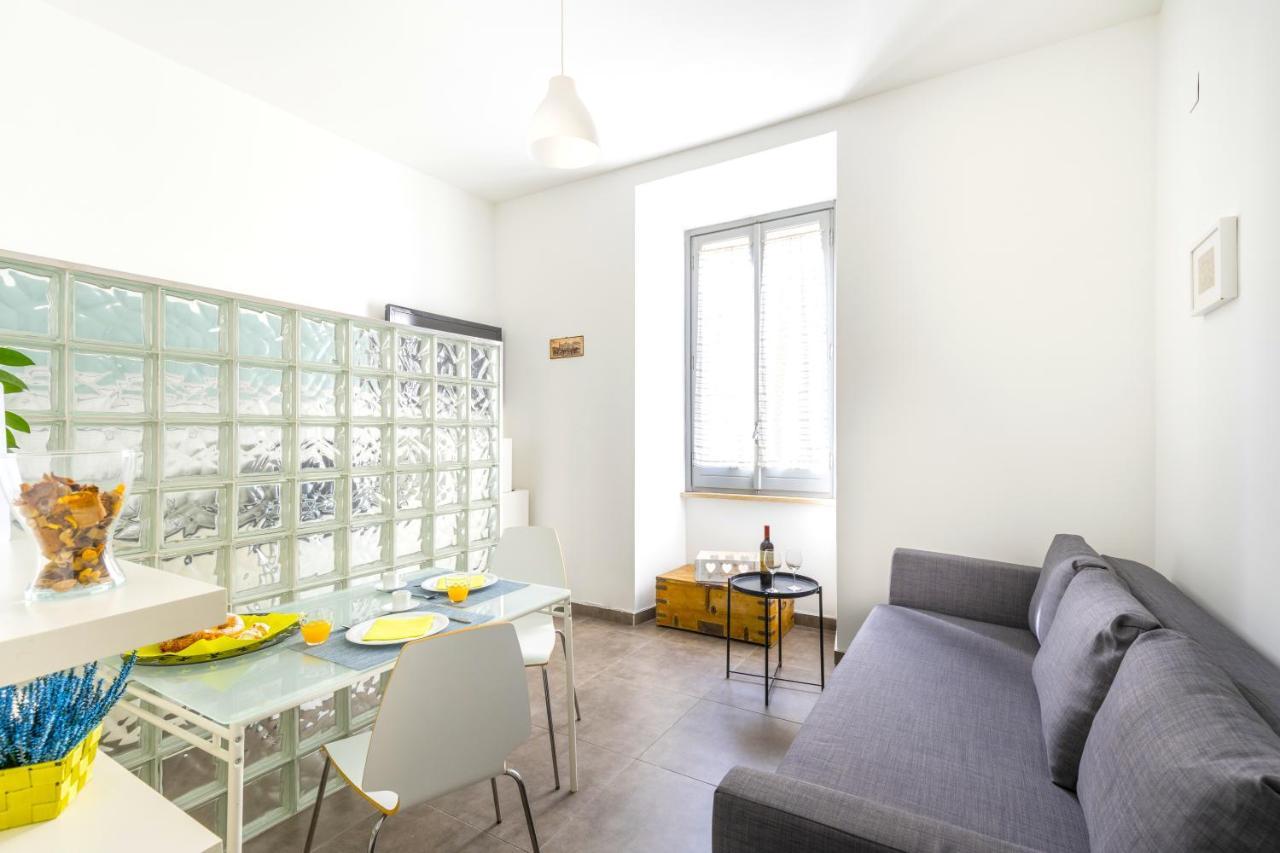 Hostly - Nicole Volturno - Full Center Appartamento Roma