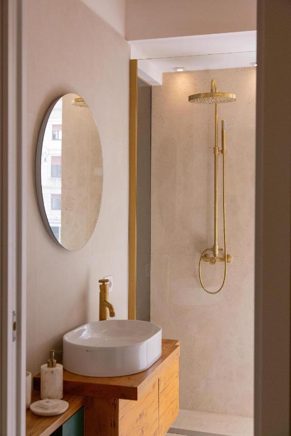 Bed & Breakfast Repetita Juvant Rome