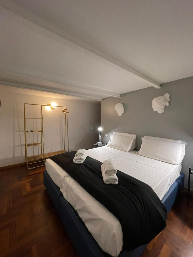 Luciano Monti Apartment