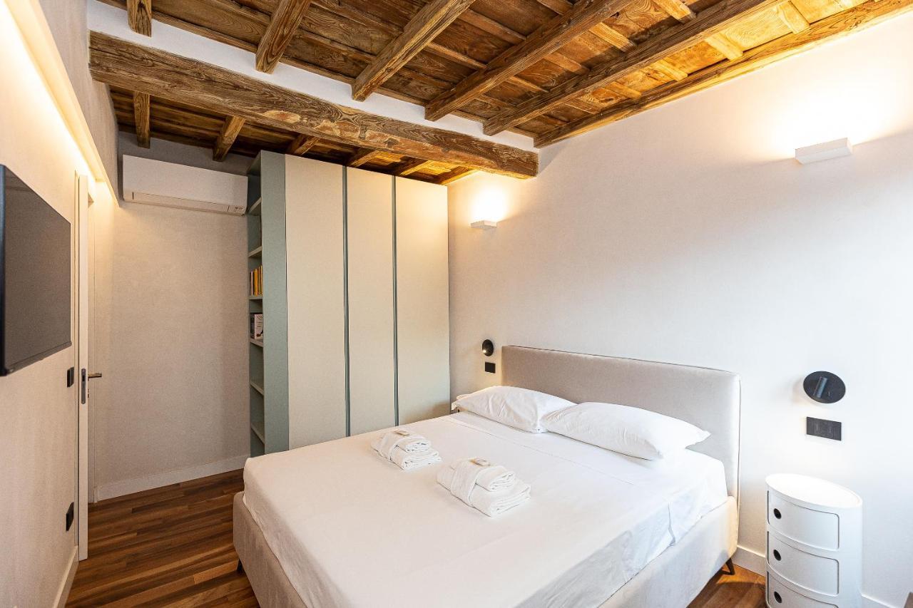 Apartment Coronari-rental In *