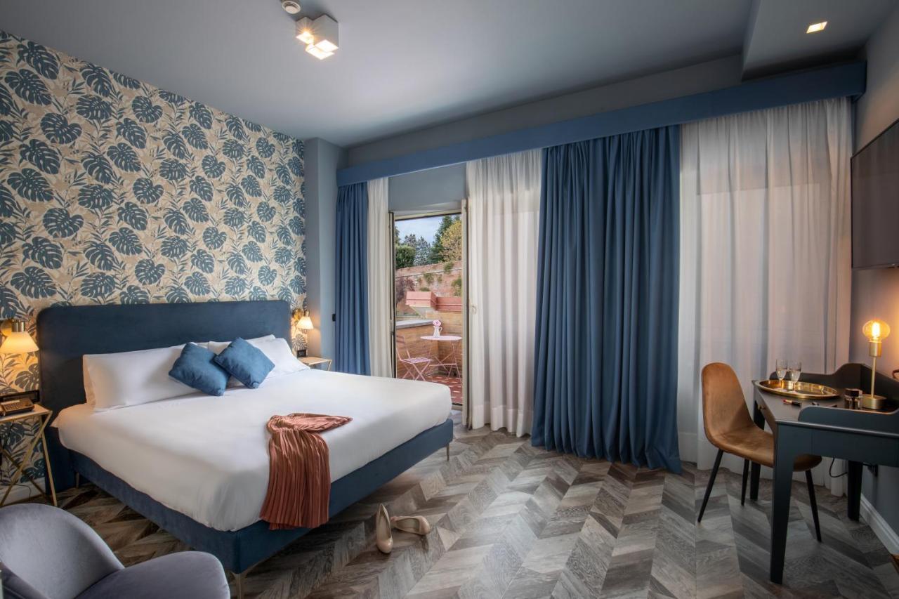 Bloom 3* Roma