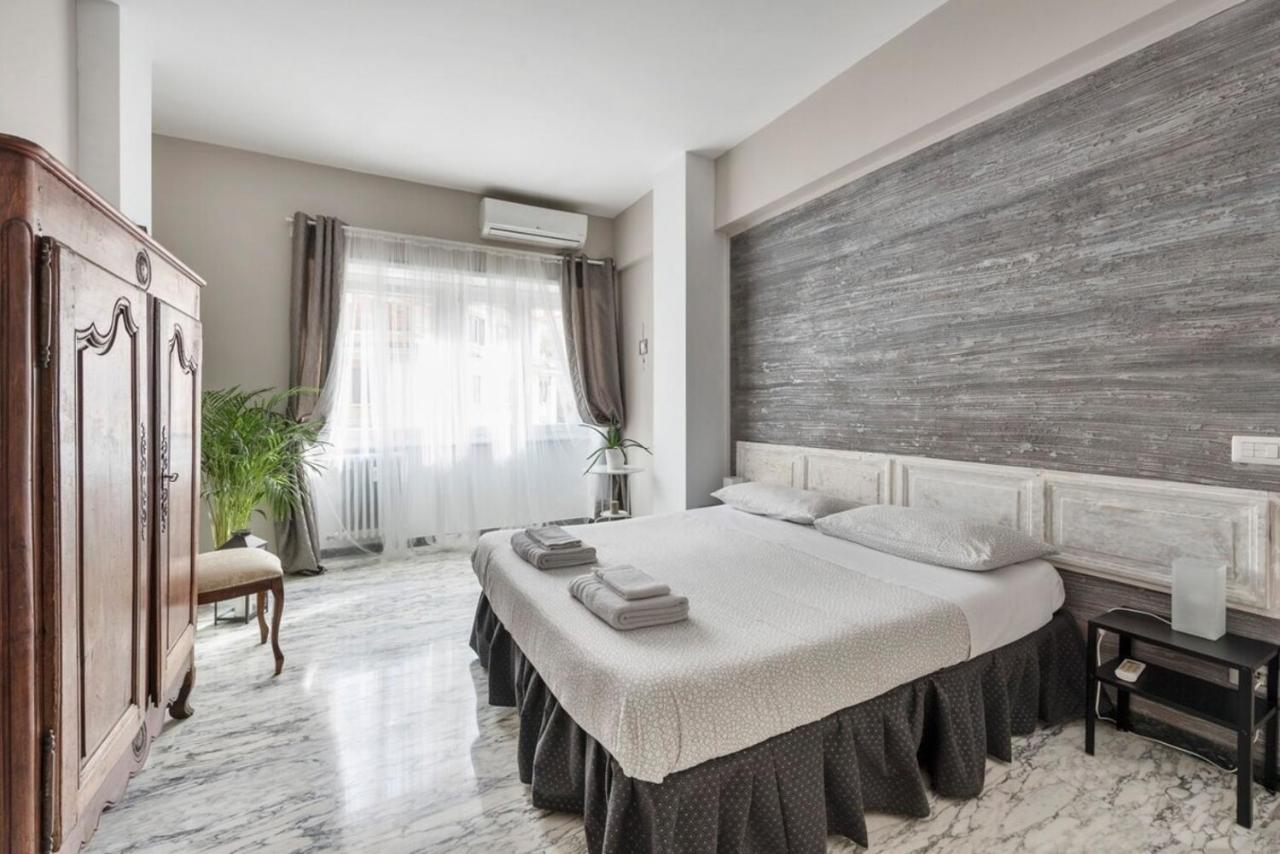 Regina Luxury Flat * Rome