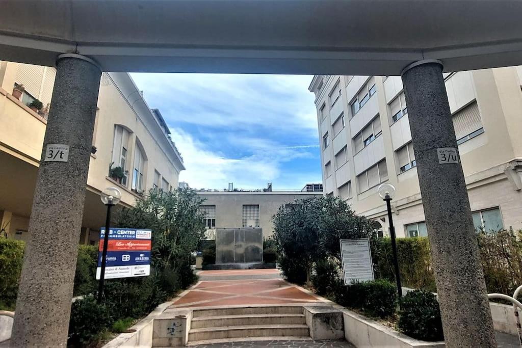 Penthouse Near Rome, Free Parking. Appartamento Roma